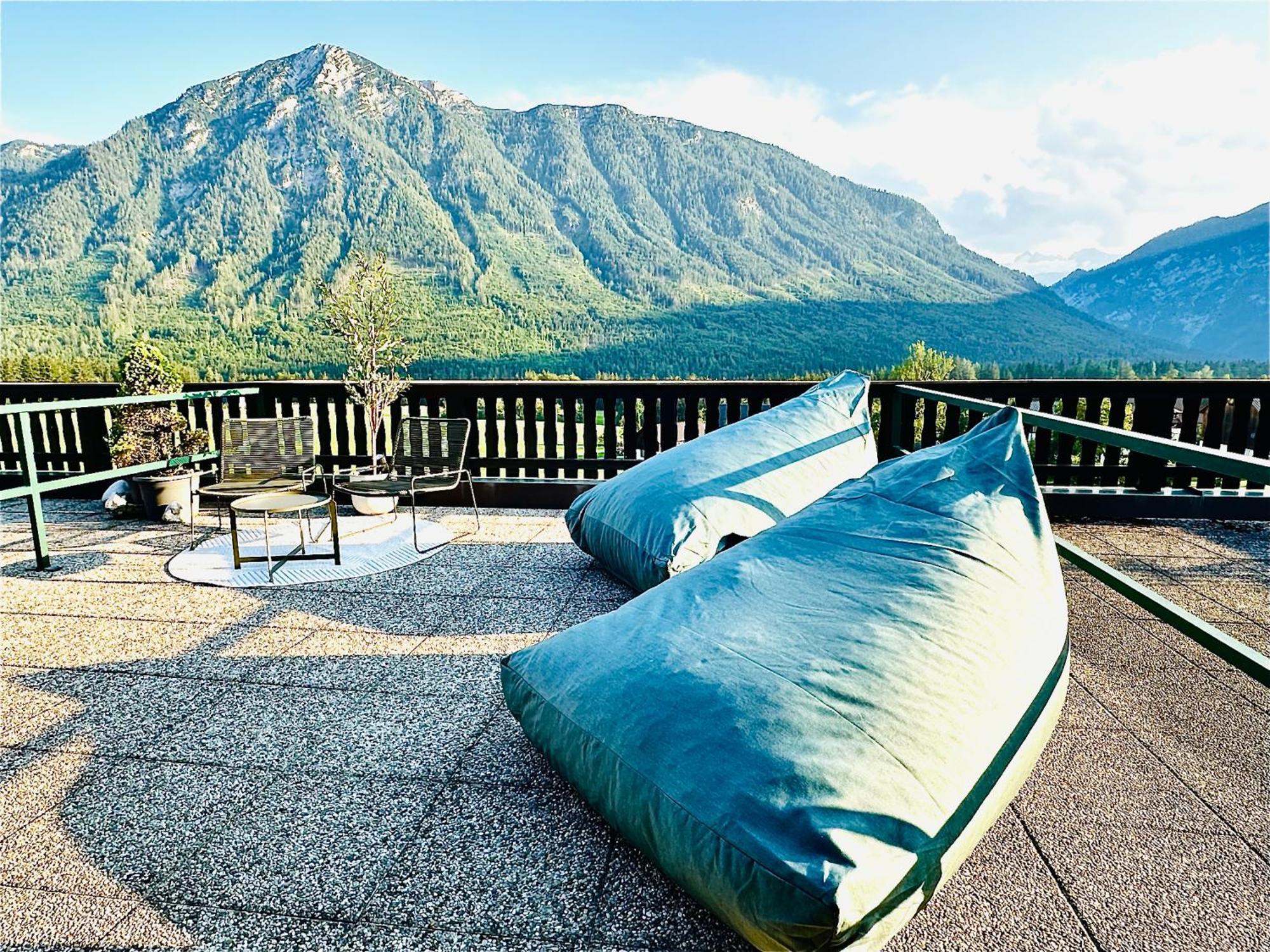 Das Alpenzeit Appartement Mit Just Private Terrasse (Adults Only) บาดเอาส์ซี ภายนอก รูปภาพ